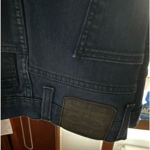 42x30 comfort fit black tag Levi